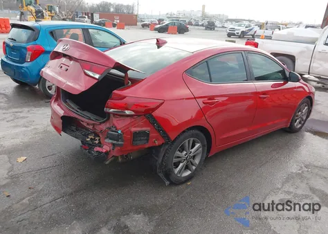 2018 Hyundai Elantra Value Edition z USA, uszkodzony, nr VIN 5NPD84LF3JH279658